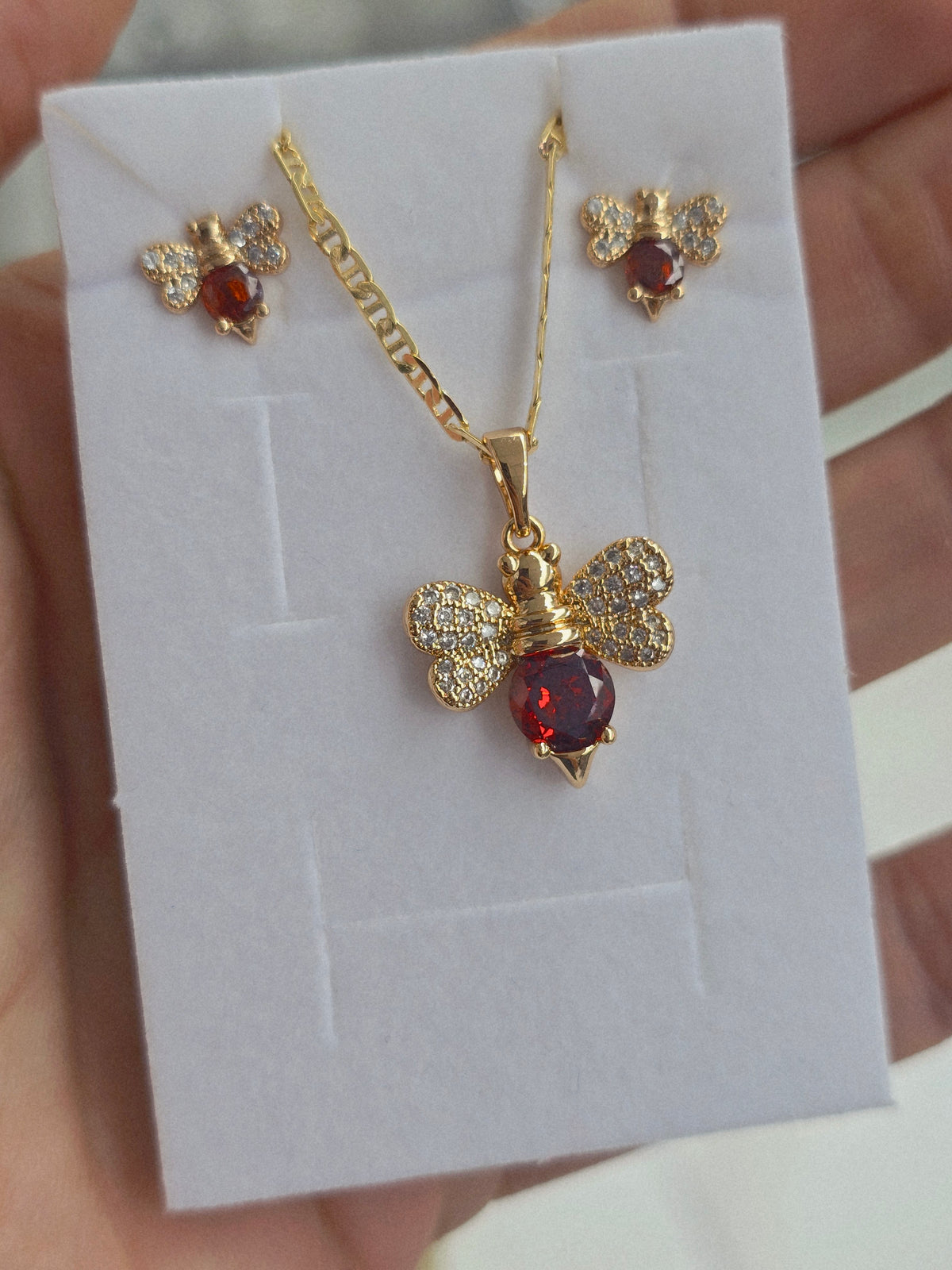 Set Bee Gold Filled 14K Oro 14K set de abejas de colores aretes y cadena necklace and earrings - Fui Fuiu Jewelry